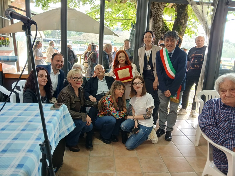 immagine notizia (provincia di terni notizie) Lugnano in Teverina, festa per i 100 anni di Aldo Manni